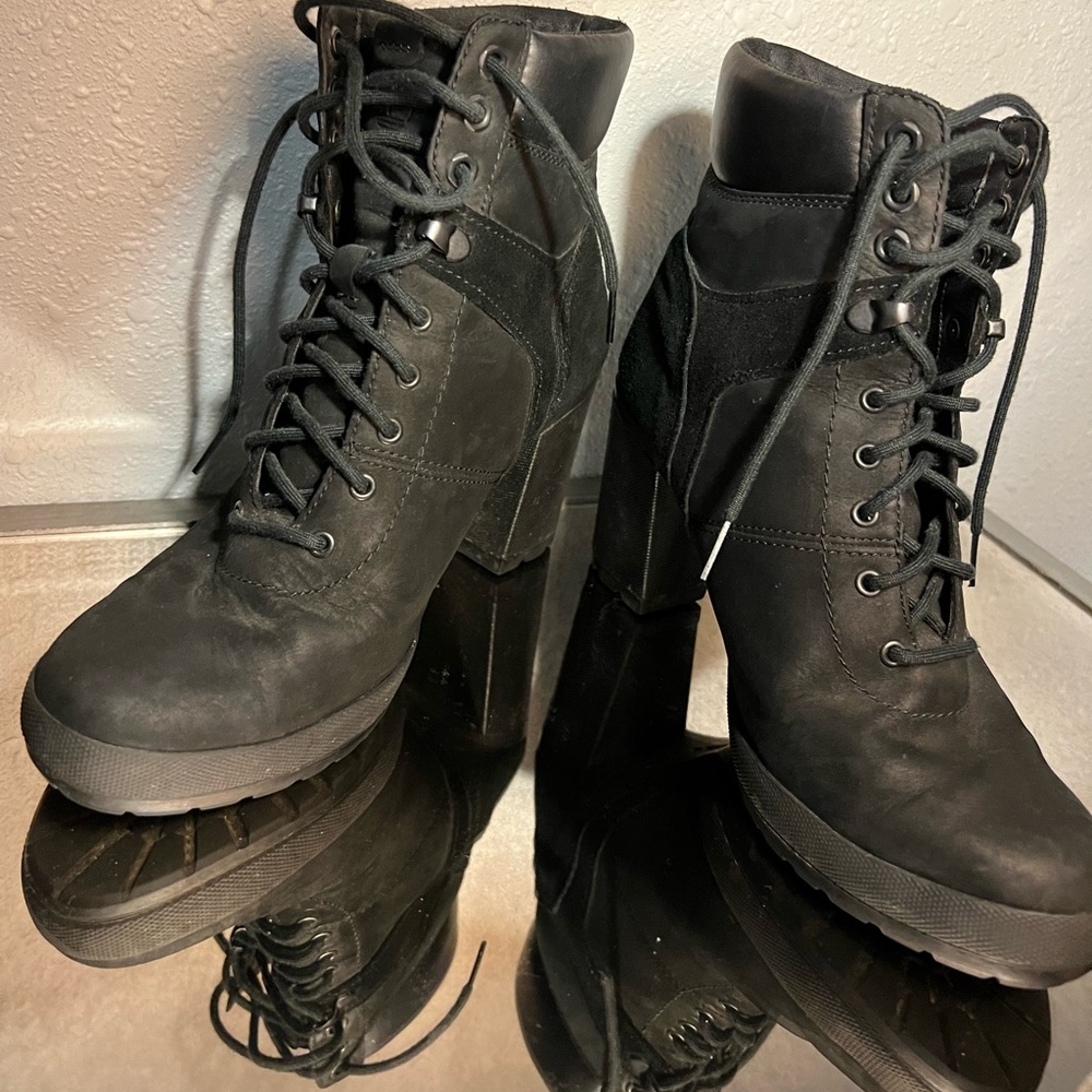 Black Timberland boot